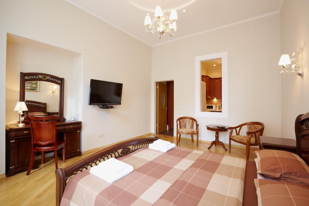 Asao-Apartments Walking Center Zone Lviv Quarto foto