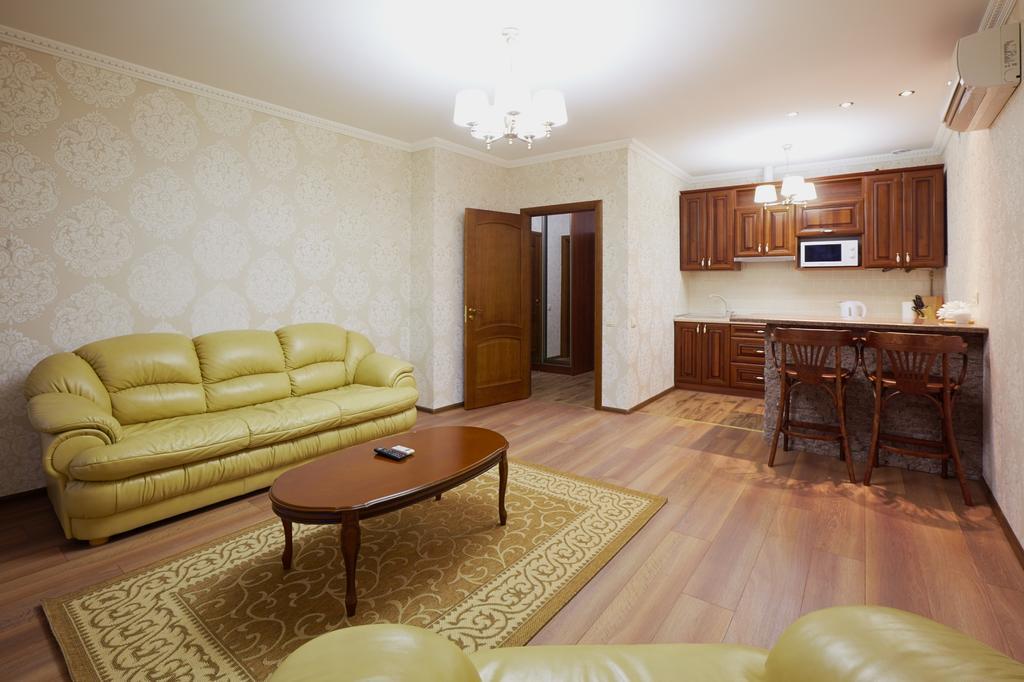 Asao-Apartments Walking Center Zone Lviv Quarto foto
