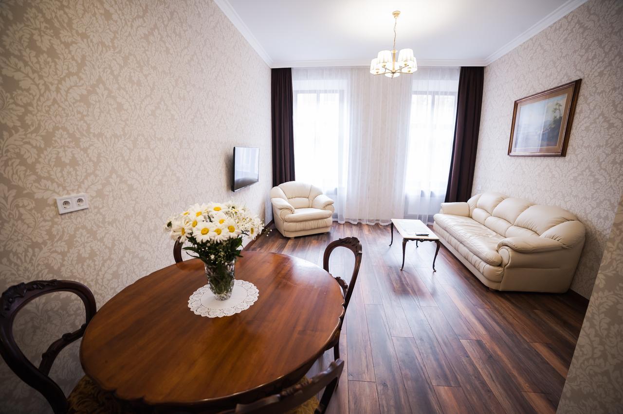 Asao-Apartments Walking Center Zone Lviv Exterior foto